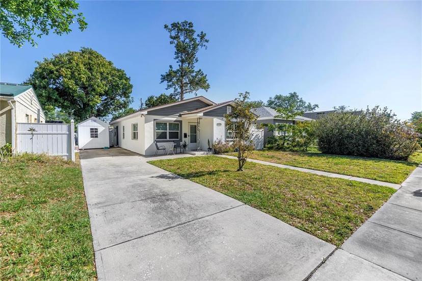 Picture of 633 47Th Avenue N, St Petersburg FL 33703