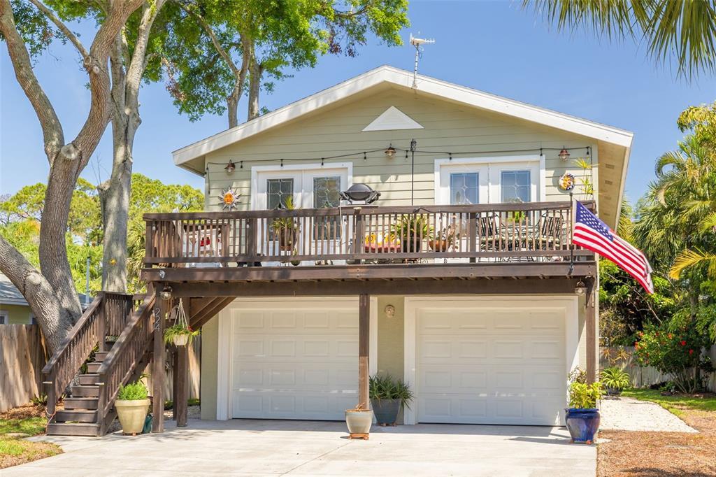 Picture of 224 Ontario Avenue, Crystal Beach, FL 34681