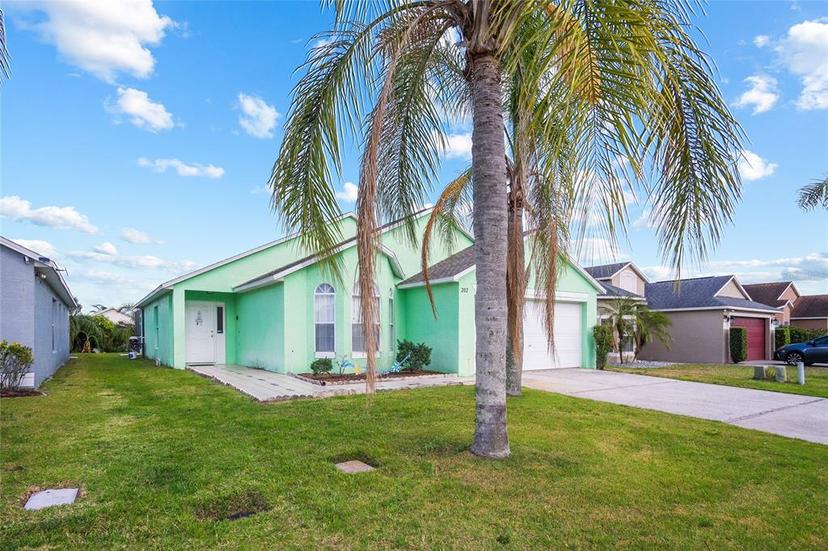 Picture of 202 Aylesbury Lane, Davenport FL 33837