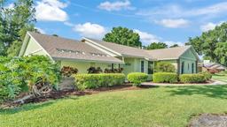 Picture of 4765 Highlands Place Circle, Lakeland, FL 33813