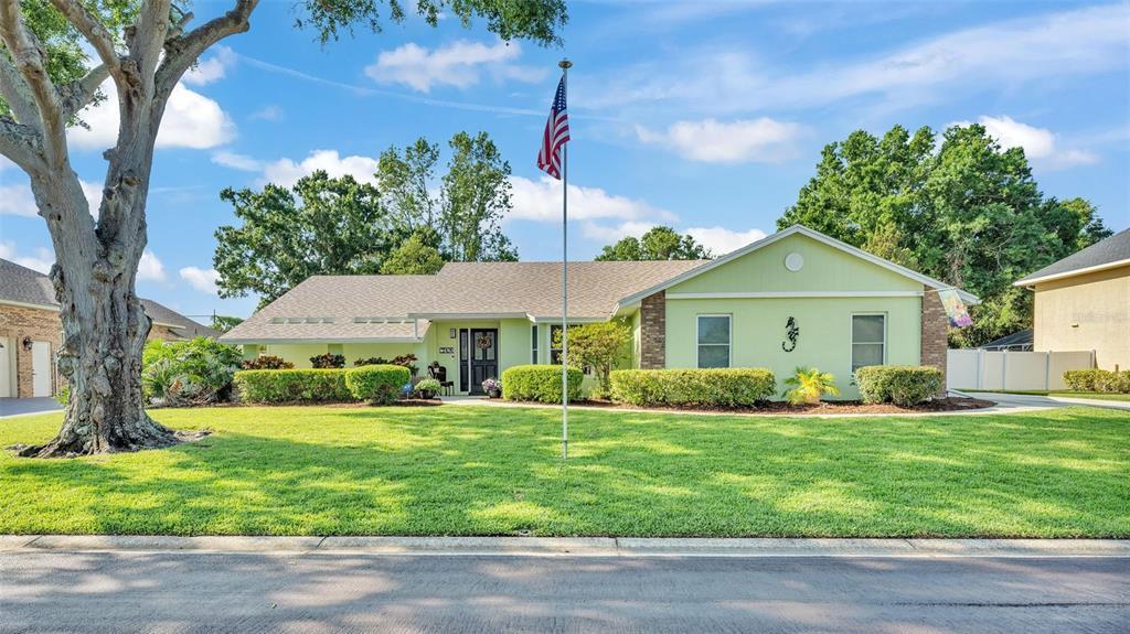 Picture of 4765 Highlands Place Circle, Lakeland, FL 33813