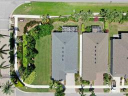 Picture of 5239 Admiral Pointe Drive, Apollo Beach, FL 33572