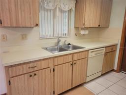 Picture of 11195 SW 78Th Court, Ocala, FL 34476