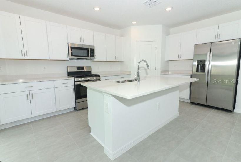 Picture of 2407 Slippery Rock Street, Auburndale FL 33823