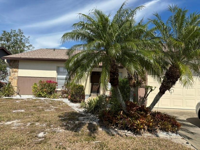 Picture of 627 Foxwood Boulevard Unit 258, Englewood FL 34223