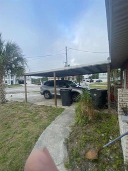 Picture of 825 Blue Heron Boulevard, Ruskin, FL 33570