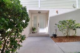 Picture of 1353 Curlew Road, Dunedin, FL 34698