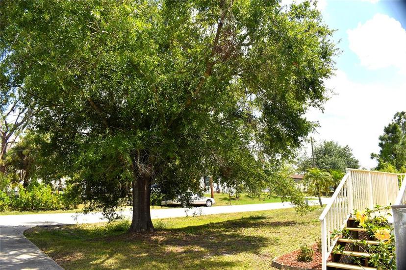 Picture of 11195 Grapefruit Lane, Punta Gorda FL 33955