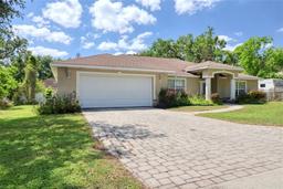 Picture of 513 Tweed Avenue, Seffner, FL 33584