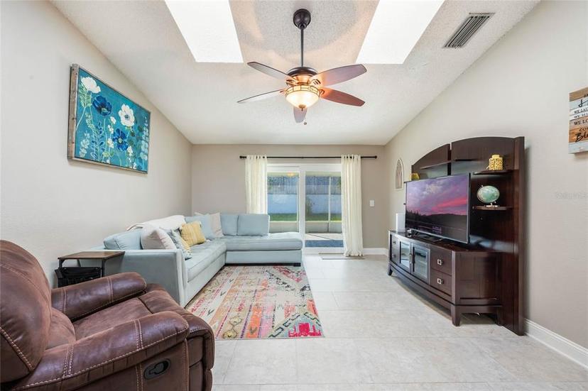 Picture of 1052 Dees Drive, Oviedo FL 32765
