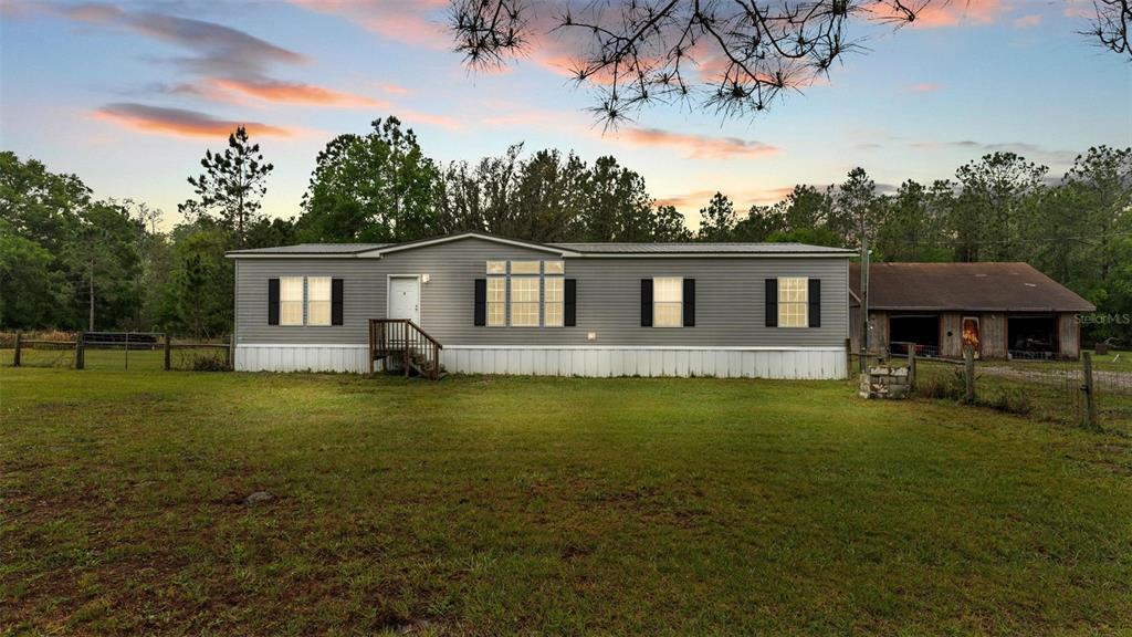 Picture of 17365 N Poyner Road N, Polk City, FL 33868