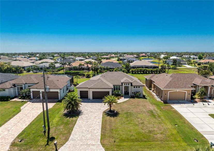 Picture of 212 Rotonda Boulevard E, Rotonda West FL 33947