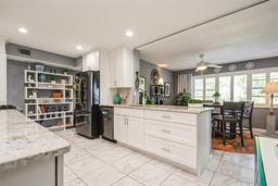 Picture of 8198 Terrace Garden Drive N Unit 411, St Petersburg, FL 33709