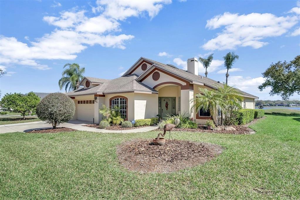 Picture of 9954 Spring Lake Drive, Clermont, FL 34711