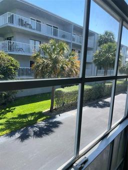 Picture of 737 Pinellas Bayway S # 306, Tierra Verde, FL 33715