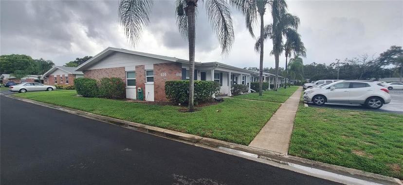 Picture of 605 Brandy Wine Drive Unit 605, Largo FL 33771