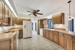Picture of 1335 Pinebrook Way, Venice, FL 34285