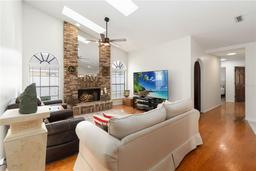Picture of 4014 Gallagher Loop, Casselberry, FL 32707