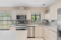 Picture of 1912 Deancroft Road, Sarasota, FL 34235