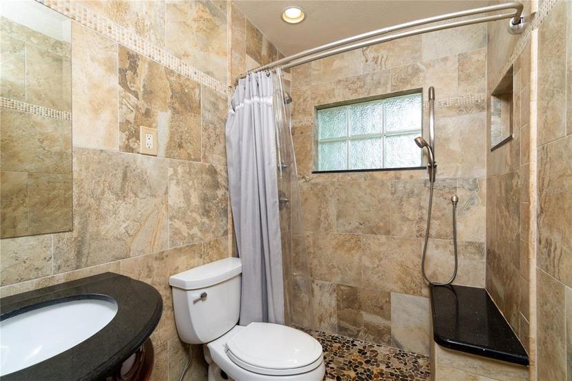 Picture of 6801 5Th Street N, St Petersburg FL 33702