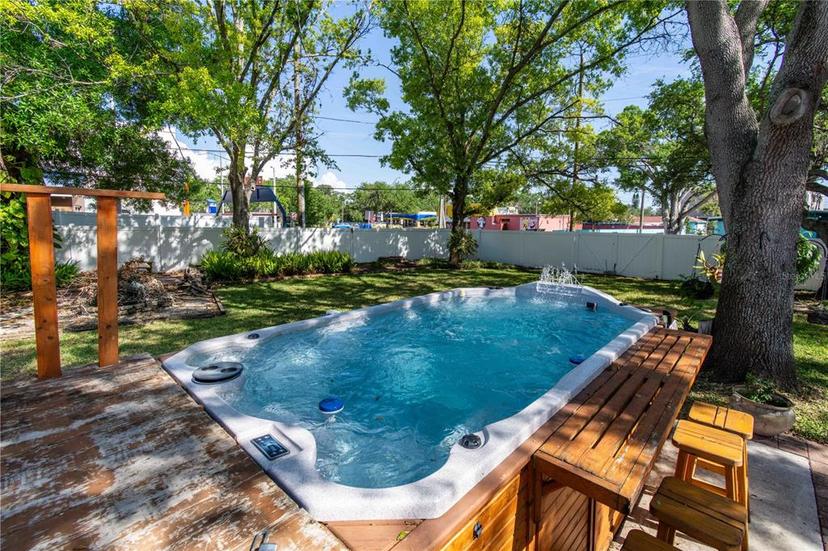 Picture of 6801 5Th Street N, St Petersburg FL 33702