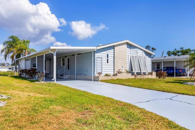Picture of 809 Tangerine Woods Boulevard Unit 215, Englewood FL 34223