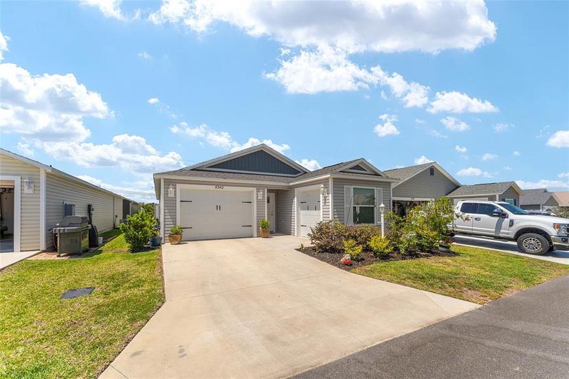 Picture of 6342 Whittle Court, The Villages FL 32163