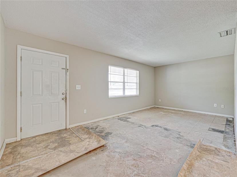 Picture of 407 NE 8Th Street, Mulberry FL 33860