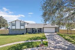 Picture of 1222 Lady Elaine Drive, Valrico, FL 33594