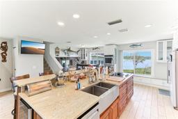 Picture of 1222 Lady Elaine Drive, Valrico, FL 33594