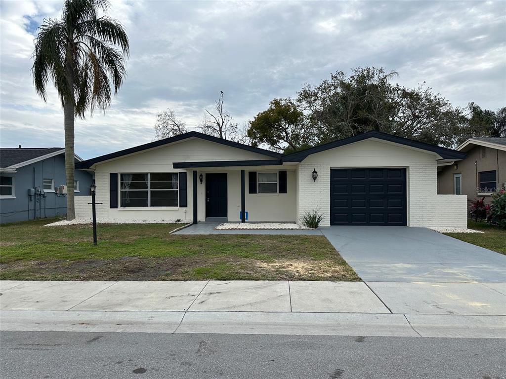 Picture of 1809 Driftwood Circle N, Oldsmar, FL 34677