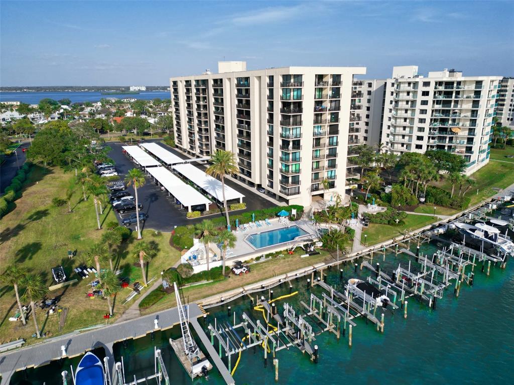 Picture of 690 Island Way Unit 707, Clearwater Beach, FL 33767