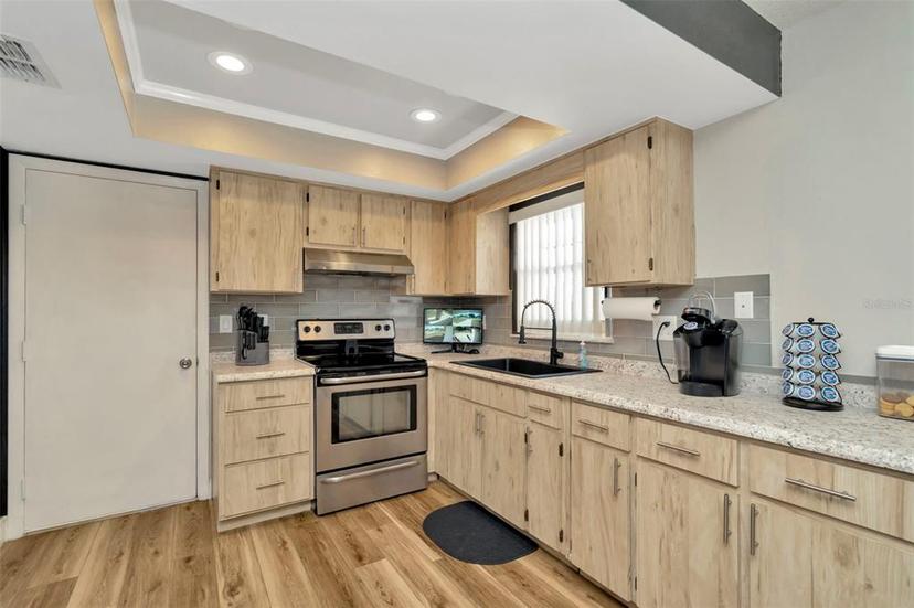 Picture of 7041 Lexington Circle, Brooksville FL 34602