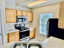 Picture of 9125 Lee Vista Boulevard Unit 704, Orlando, FL 32829
