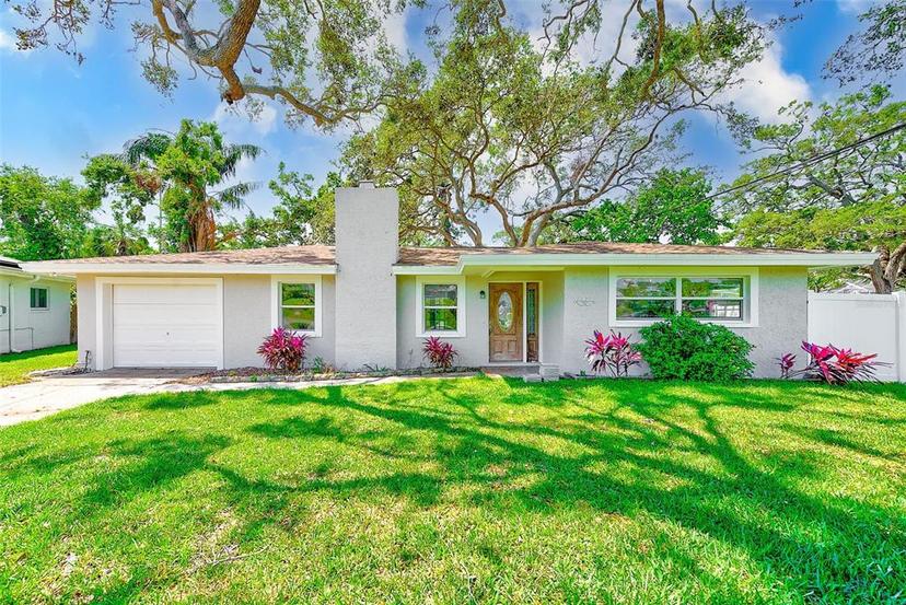 Picture of 3572 Pocahontas Drive, Largo FL 33774