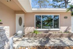 Picture of 1250 12Th Court Sw, Largo, FL 33770
