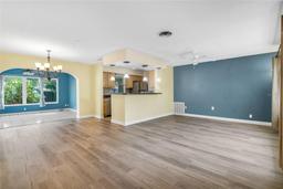 Picture of 1250 12Th Court Sw, Largo, FL 33770