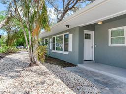 Picture of 623 15Th Avenue Nw, Largo, FL 33770