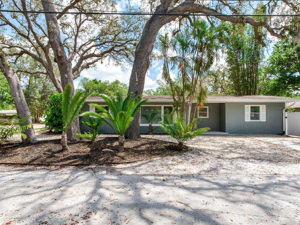 Picture of 623 15Th Avenue Nw, Largo, FL 33770