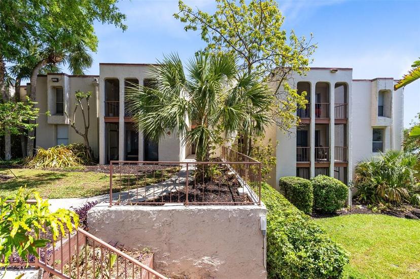 Picture of 514 Orange Drive Unit 26, Altamonte Springs FL 32701