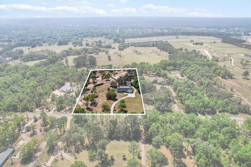 Picture of 2400 E Hampshire Street, Inverness FL 34453