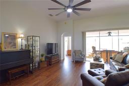 Picture of 10118 Cleghorn Drive, San Antonio, FL 33576