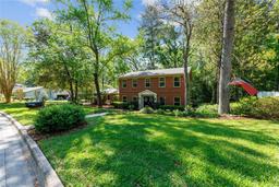Picture of 6727 NW 41St Place, Gainesville, FL 32606
