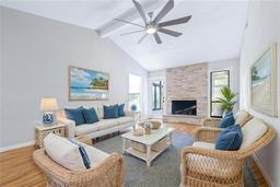 Picture of 7220 Pinehaven Drive, Lakeland, FL 33810