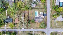 Picture of 1401 Meadowbrook Avenue W, Tampa, FL 33612