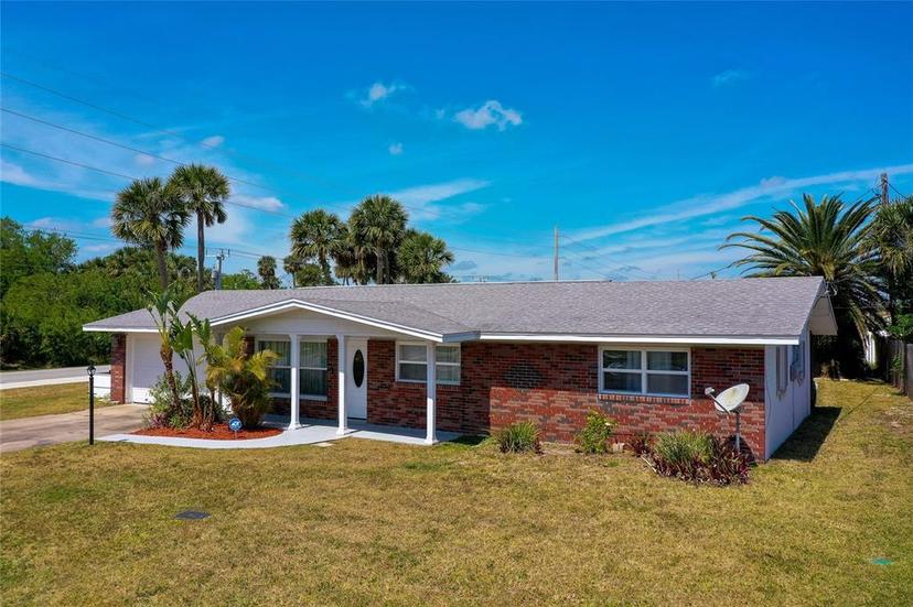 Picture of 150 Nautical Drive, South Daytona FL 32119