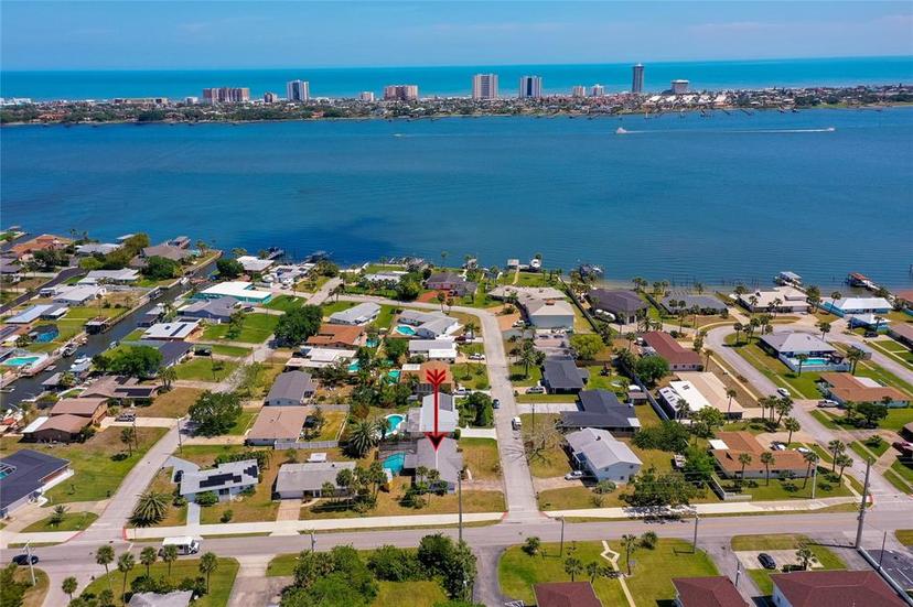 Picture of 150 Nautical Drive, South Daytona FL 32119
