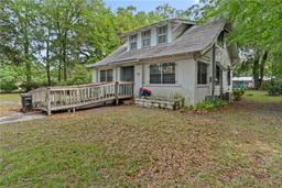 Picture of 1529 NE 3Rd Avenue, Gainesville, FL 32641