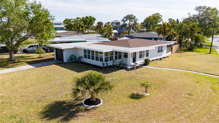 Picture of 520 Baywood Drive S, Dunedin FL 34698