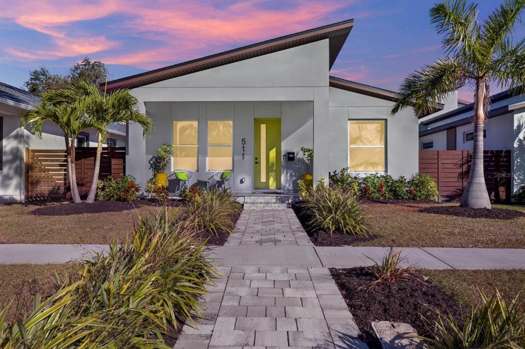 Picture of 511 45Th Avenue N, St Petersburg, FL 33703